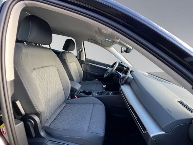 Volkswagen Golf Golf VIII Life Variant