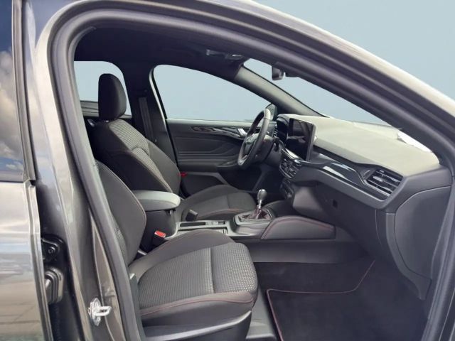 Ford Focus EcoBoost ST Line Wagon