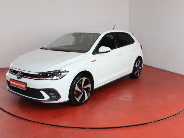 Volkswagen Polo 2.0 TSI DSG GTI