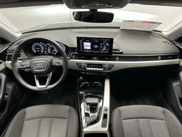 Audi A4 35 TDI Avant S-Line S-Tronic