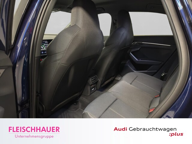 Audi A3 30 TFSI S-Line S-Tronic Sedan
