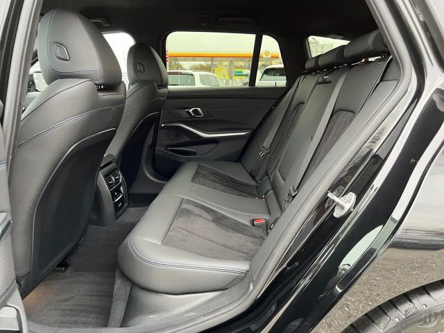 BMW 318 318i M-Sport Touring