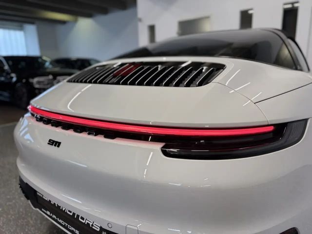 Porsche 911 4 Cabrio Targa
