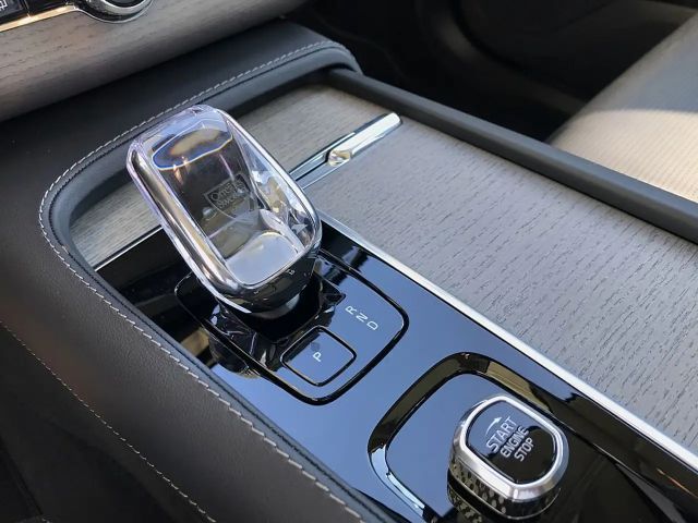 Volvo XC90 AWD Dark T8 Ultra