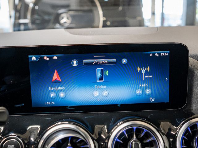 Mercedes-Benz GLA 180 