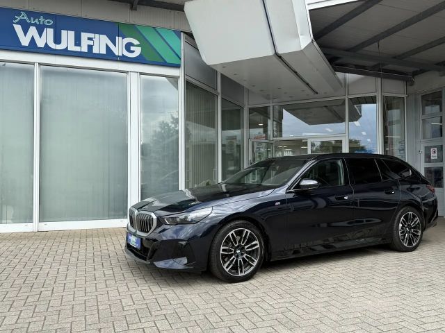 BMW 520 520d M-Sport Touring