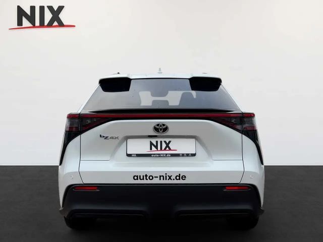 Toyota bZ4X 4x2 Team D