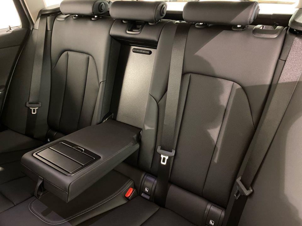 BMW 330 330e Touring xDrive