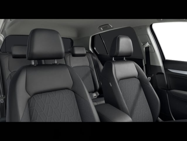 Volkswagen Golf 1.5 eTSI DSG Golf VIII