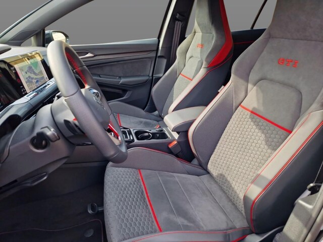 Volkswagen Golf 2.0 TSI GTI