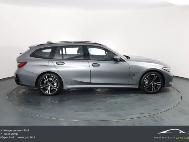BMW 330 330e Touring