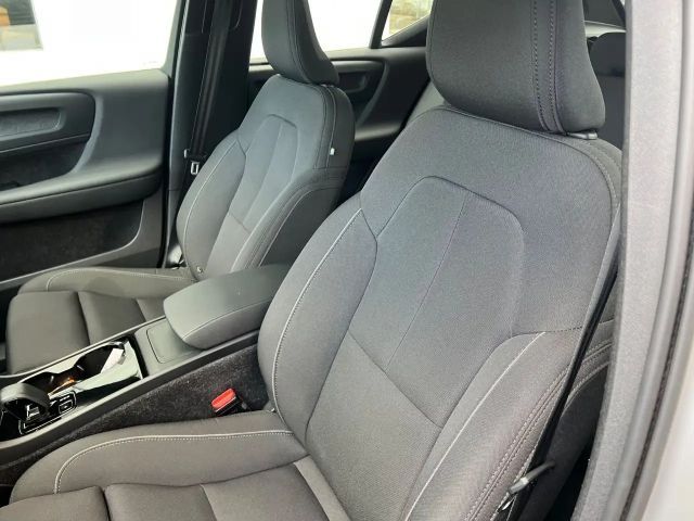 Volvo XC40 AWD Plus Recharge Twin Engine