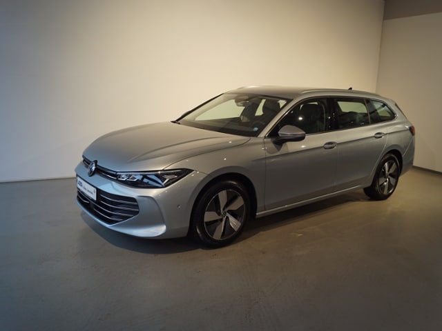 Volkswagen Passat 1.5 eTSI DSG Variant