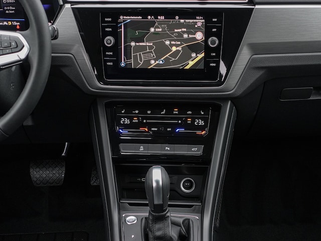 Volkswagen Touran 1.5 TSI DSG