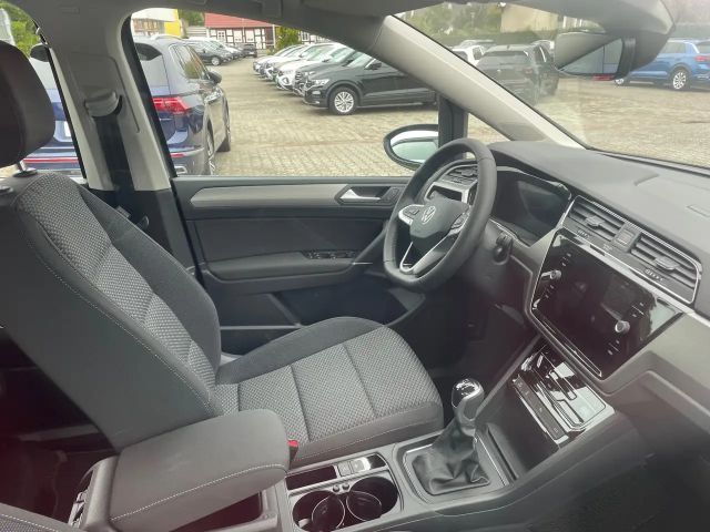 Volkswagen Touran 1.5 TSI Comfortline