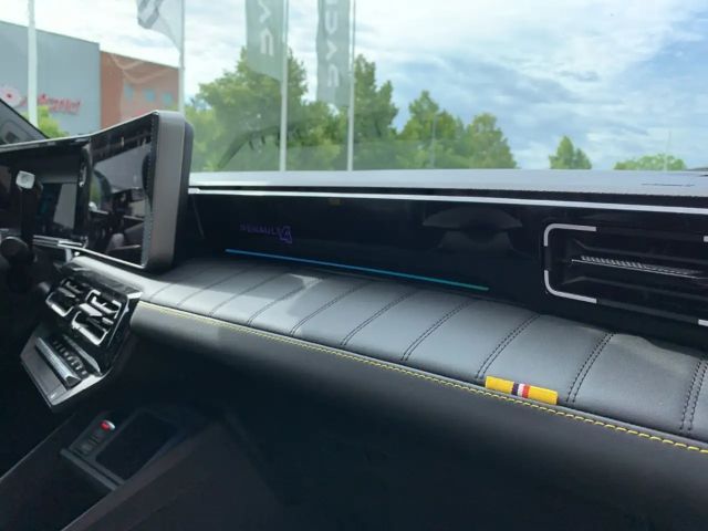 Renault 4 Comfort Iconic