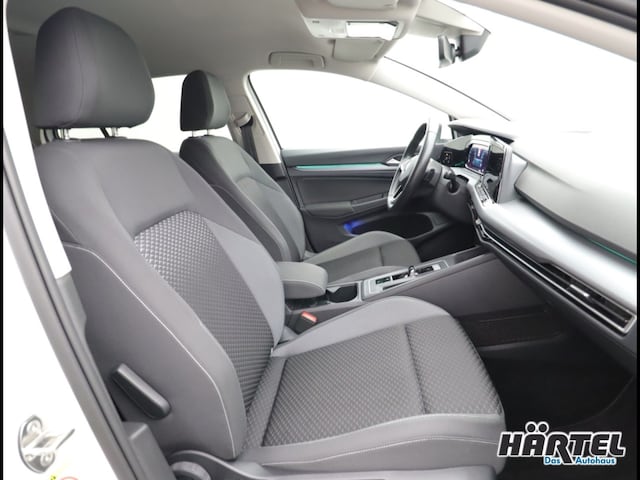 Volkswagen Golf 1.5 eTSI DSG