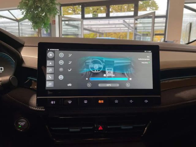 MG MG5 Luxury Standard range