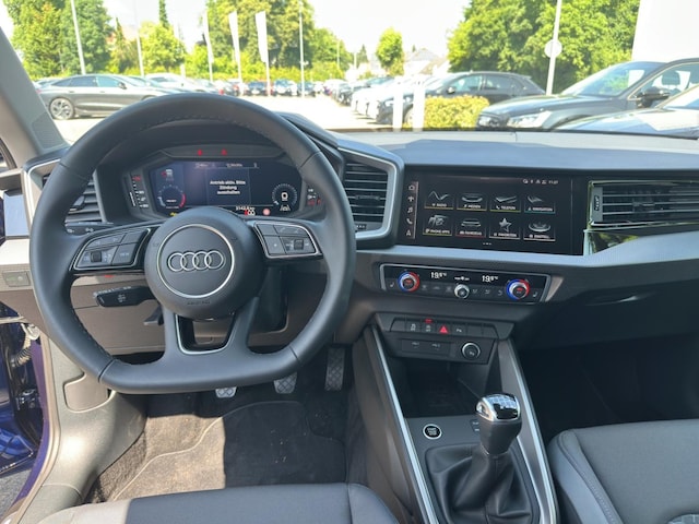 Audi A1 30 TFSI Allstreet