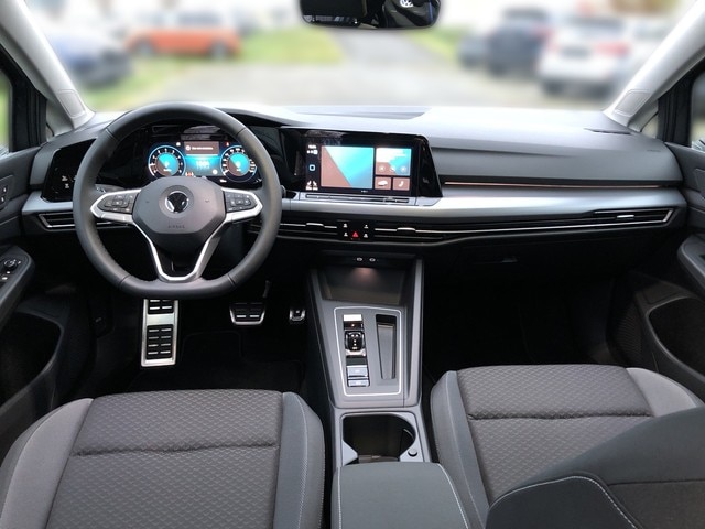 Volkswagen Golf 1.5 eTSI DSG