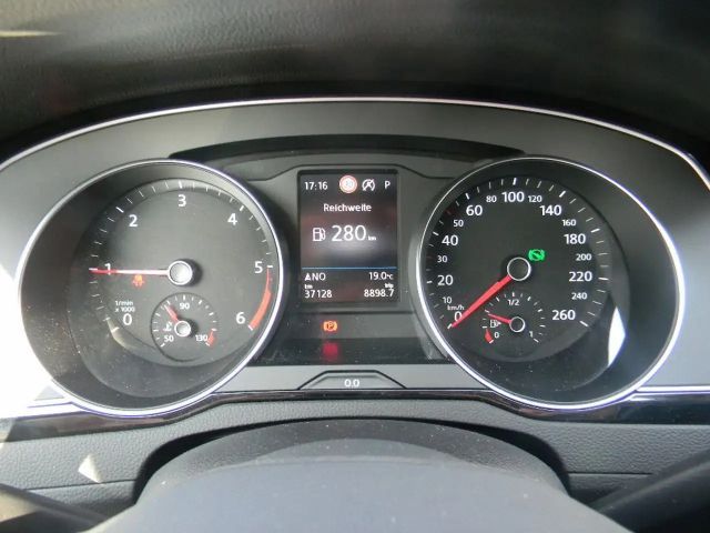 Volkswagen Passat Business DSG Variant