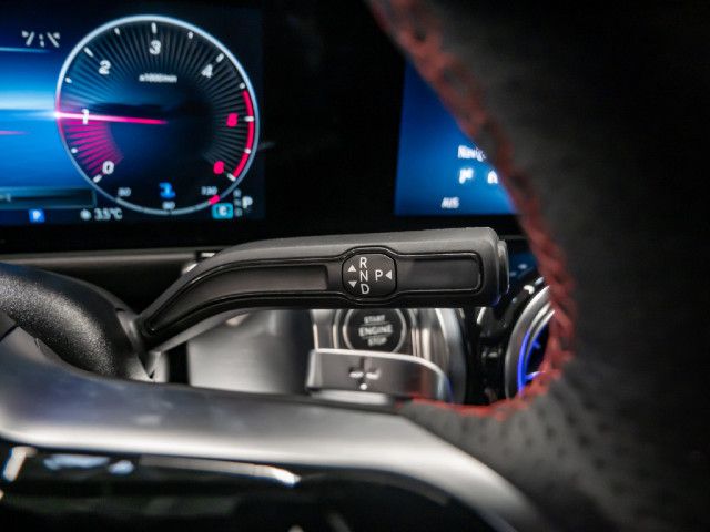 Mercedes-Benz GLB 200 GLB 200 d