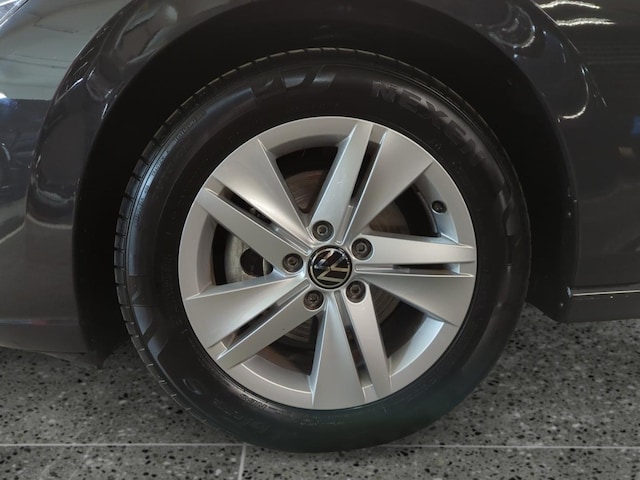 Volkswagen Golf 1.5 TSI