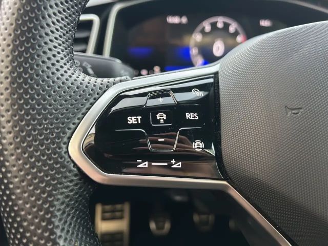 Volkswagen T-Roc 1.5 TSI Cabriolet Plus R-Line