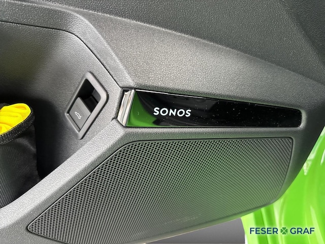 Audi RS3 Quattro S-Tronic Sedan