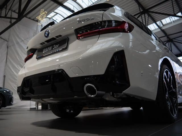 BMW 330 330e M-Sport Touring xDrive