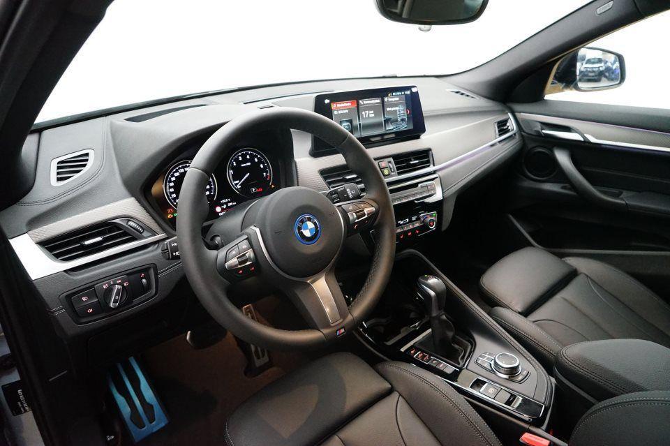 BMW X2 xDrive25e