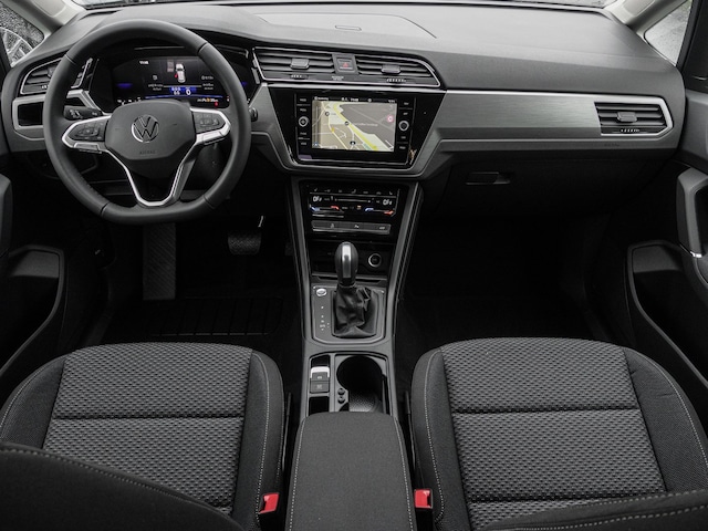 Volkswagen Touran 1.5 TSI DSG