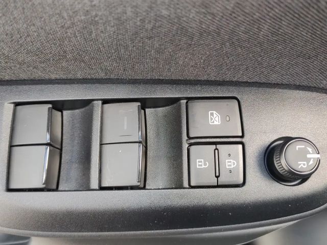 Toyota Yaris Business Hatchback