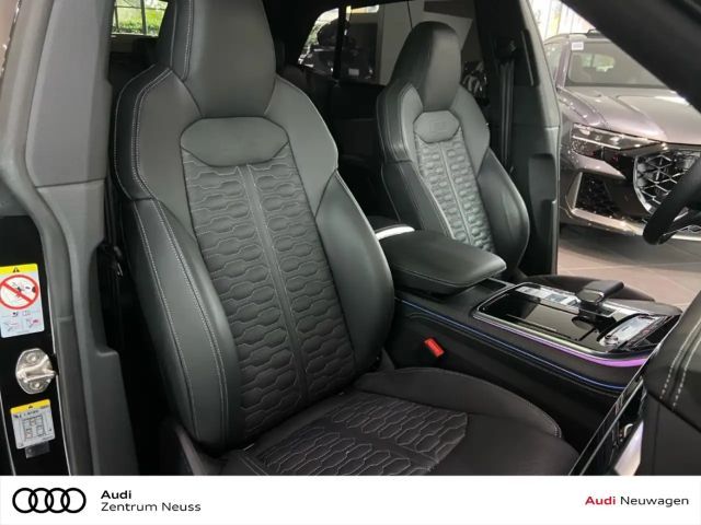 Audi RS Q8 Quattro