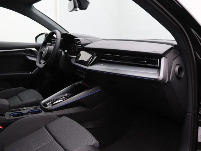 Audi A3 35 TDI S-Line S-Tronic Sedan