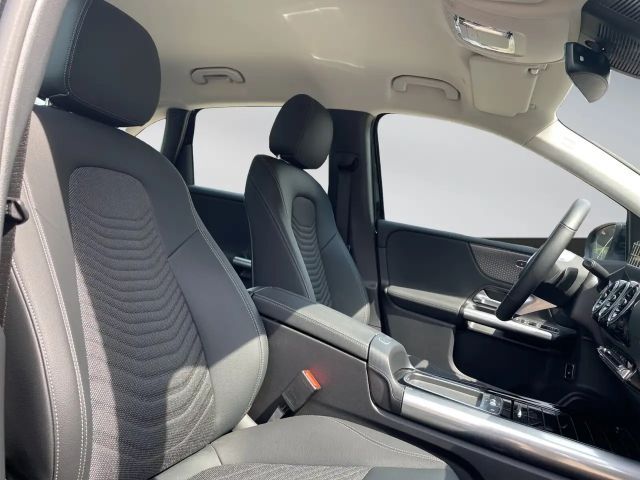 Mercedes-Benz B 180 B 180 ADVANCED AHK*LED*EASY-PACK*KAMERA*MBUX*etc