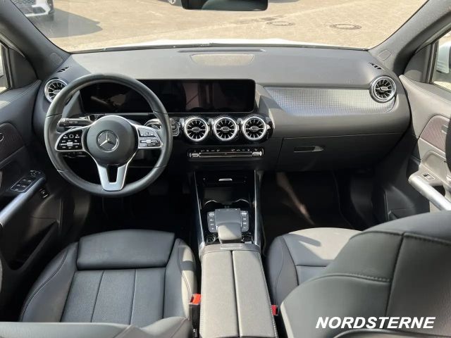 Mercedes-Benz EQA 300 Progressive