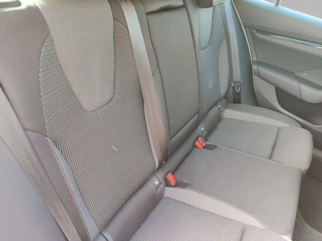 Skoda Octavia 1.5 TSI Ambition Combi