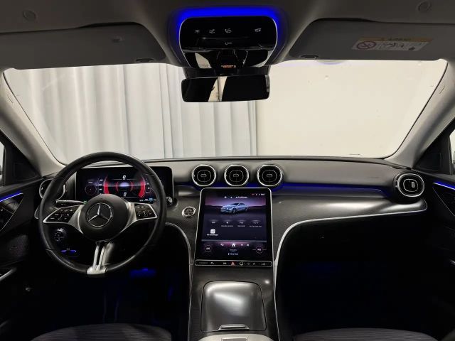 Mercedes-Benz C 200 4MATIC AVANTGARDE Sedan