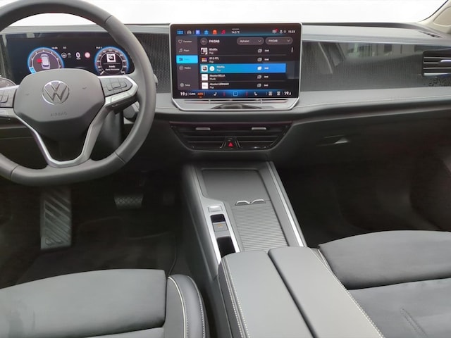 Volkswagen Passat 1.5 eTSI Business DSG Variant