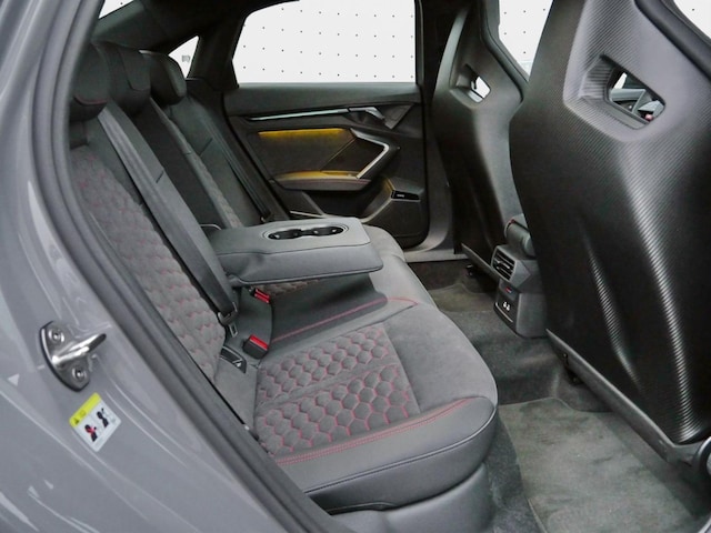 Audi RS3 Quattro S-Tronic Sedan