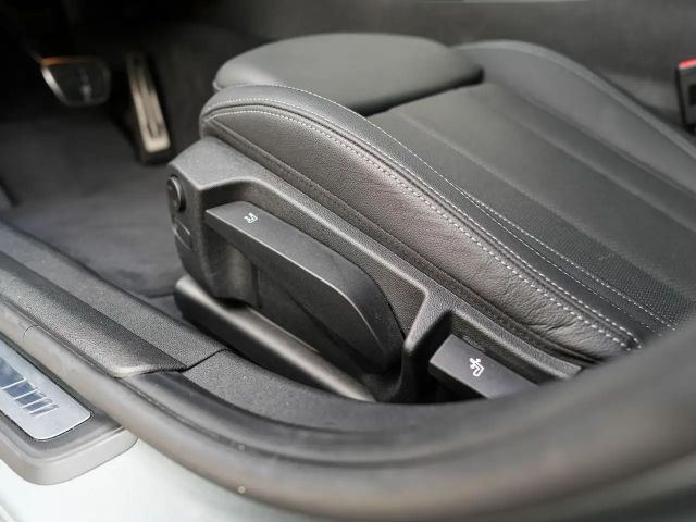 BMW 330 330d M-Sport Touring xDrive