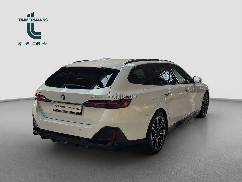 BMW 540 540d M-Sport Touring xDrive