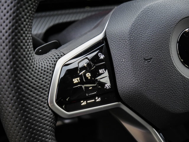 Volkswagen Golf 2.0 TDI Golf VIII R-Line