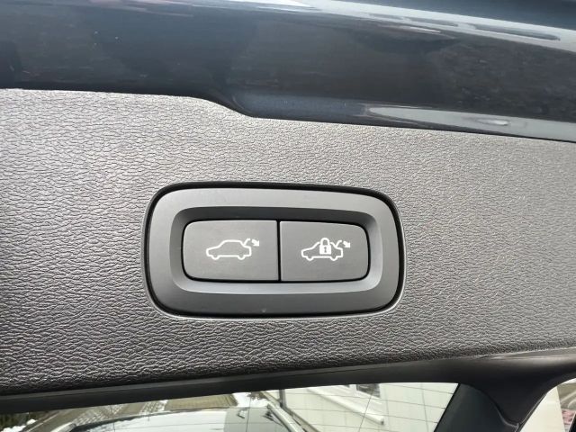 Volvo V60 Cross Country AWD Bright Plus