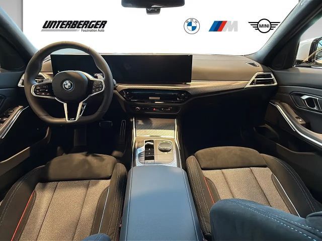 BMW 330 330e M-Sport Touring xDrive