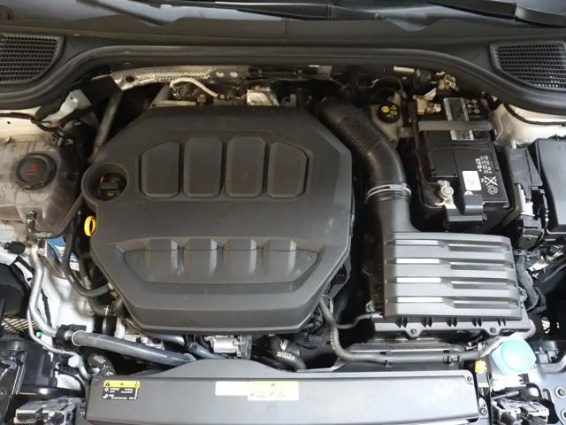 Volkswagen Golf 2.0 TSI DSG GTI