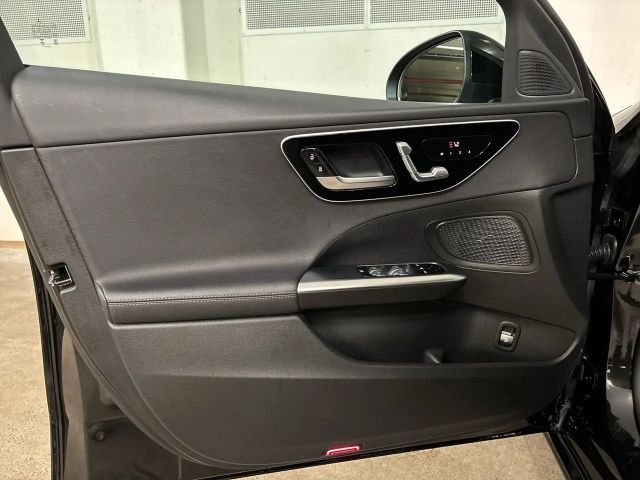 Mercedes-Benz C 220 4MATIC C 220 d Estate