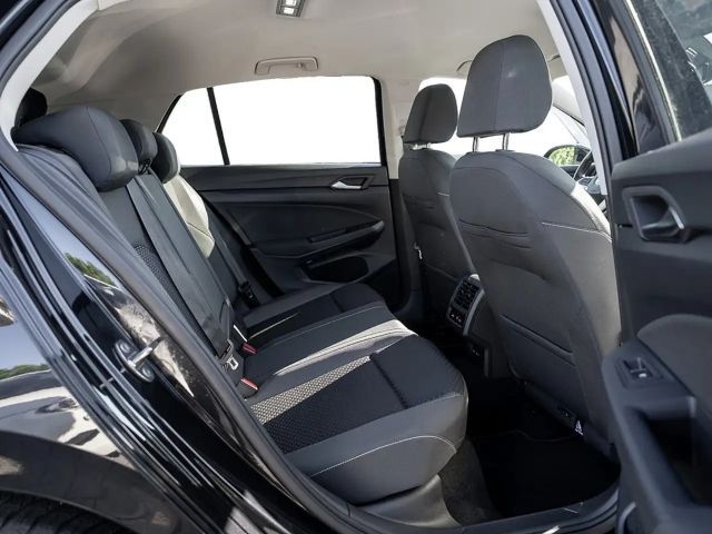 Volkswagen Golf 1.5 TSI Golf VIII