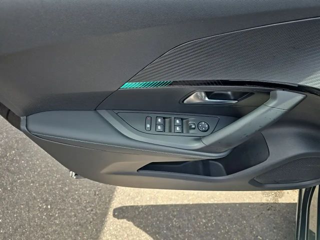 Peugeot E-2008 Allure Pack